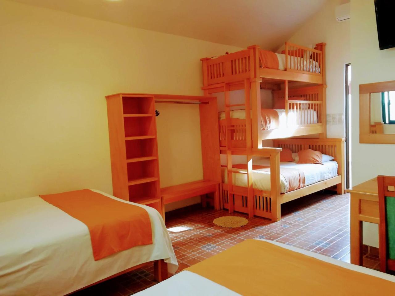 Hotel Real De Tx 特基斯基亚潘 外观 照片
